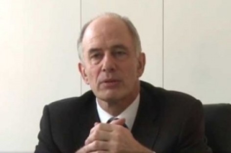 Steeds logischer dat adviseur betaald krijgt