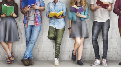 Van Bruggen pleit voor hypotheekwaarschuwing bij studielening